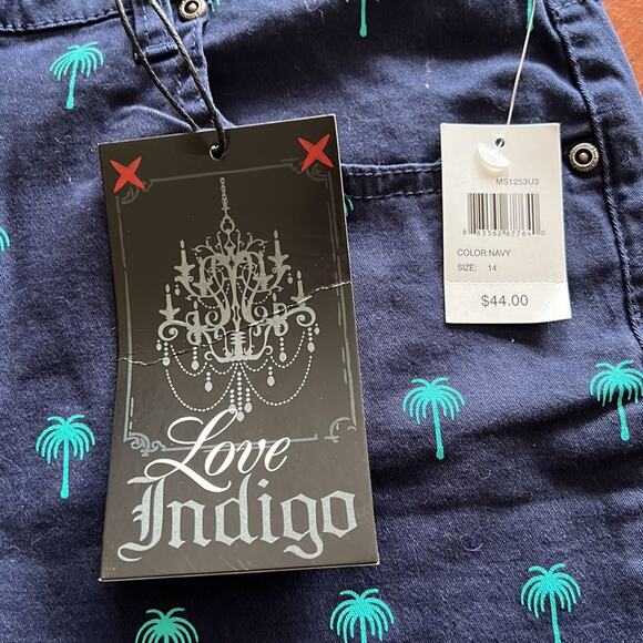 Love Indigo NWT Navy Blue Palm Tree Print Stretch Twill Shorts Woman Size 14 - Picture 3 of 9